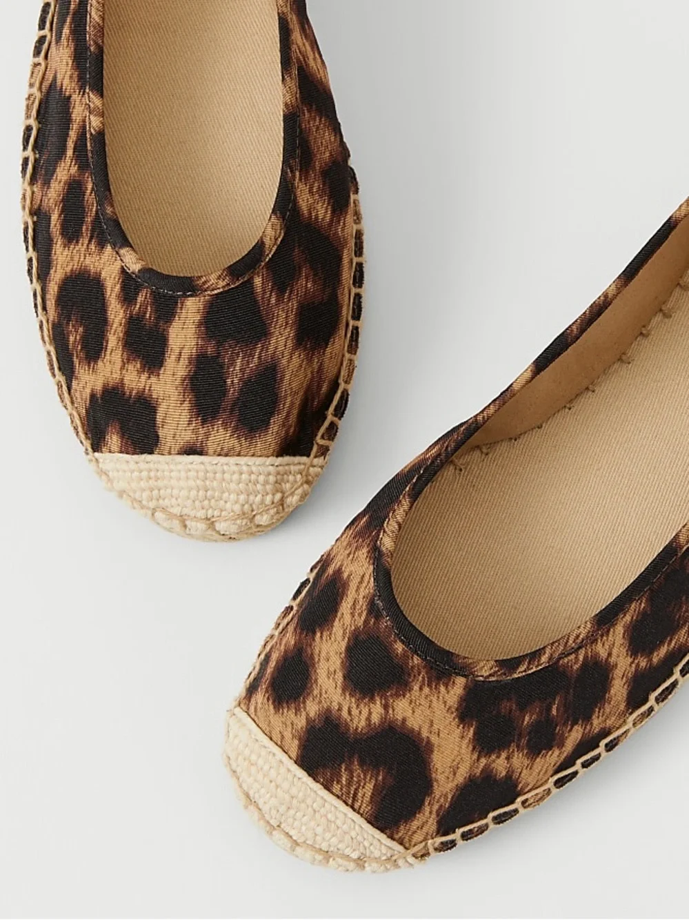 Ann Taylor Lace-Up Espadrille Flat Size 8